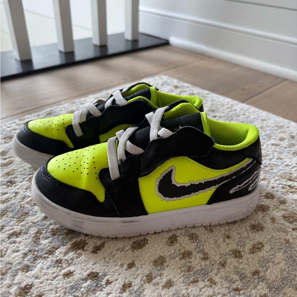 Jordan 1 low